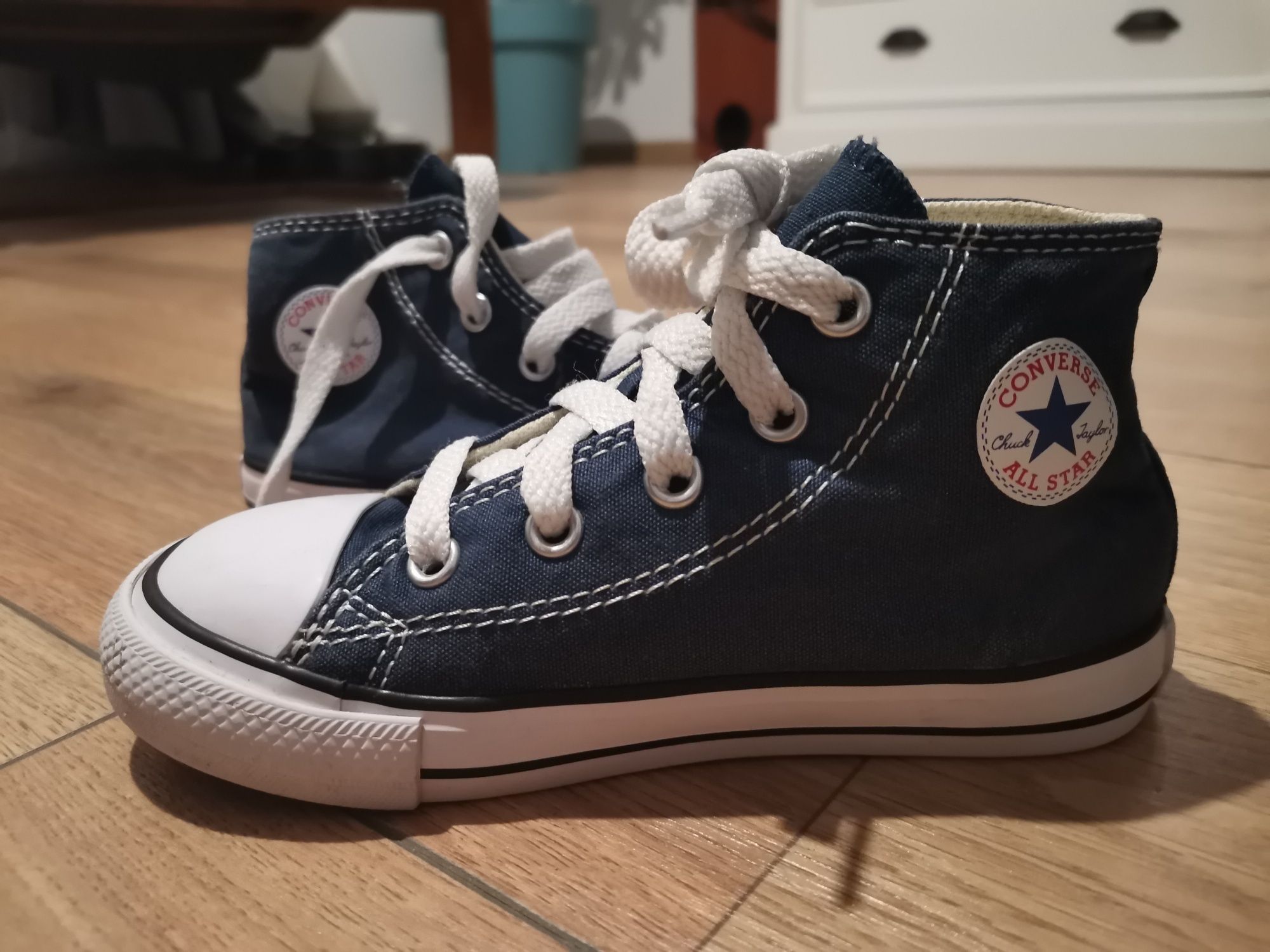 Bascheti converse copii