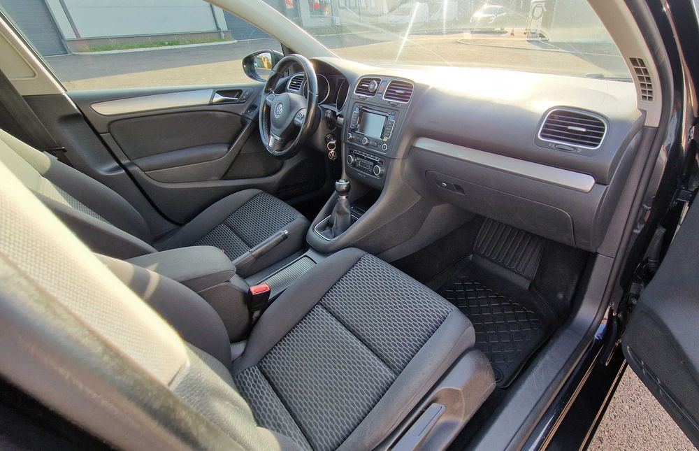 Volkswagen Golf 6 - 1.6 TDI