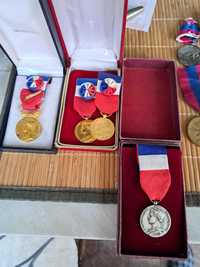 Medalii Franta diferite