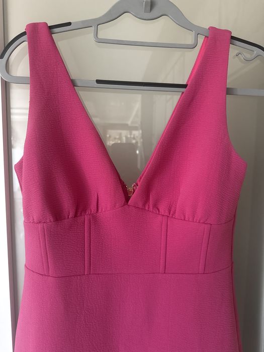 Рокля чисто нова