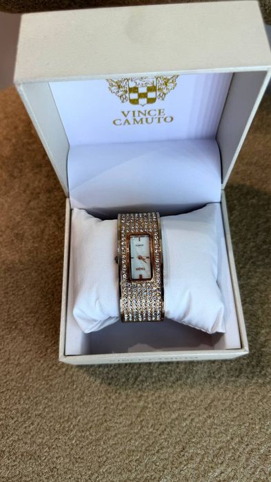 Наручные часы женские