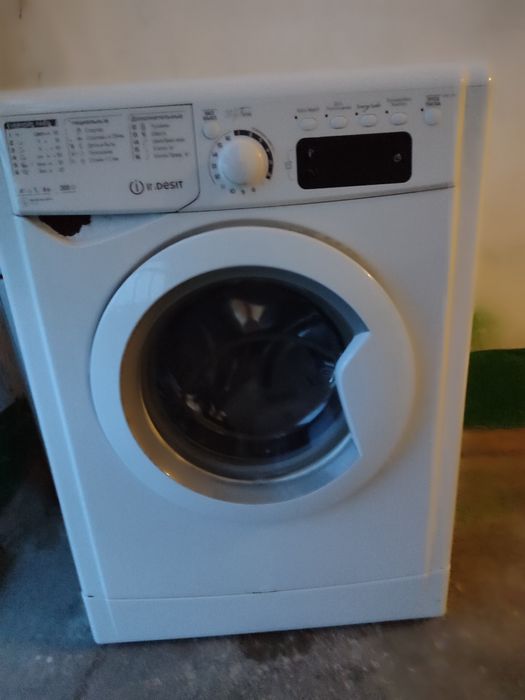 Стиральная машинка indesit б/у не рабочая