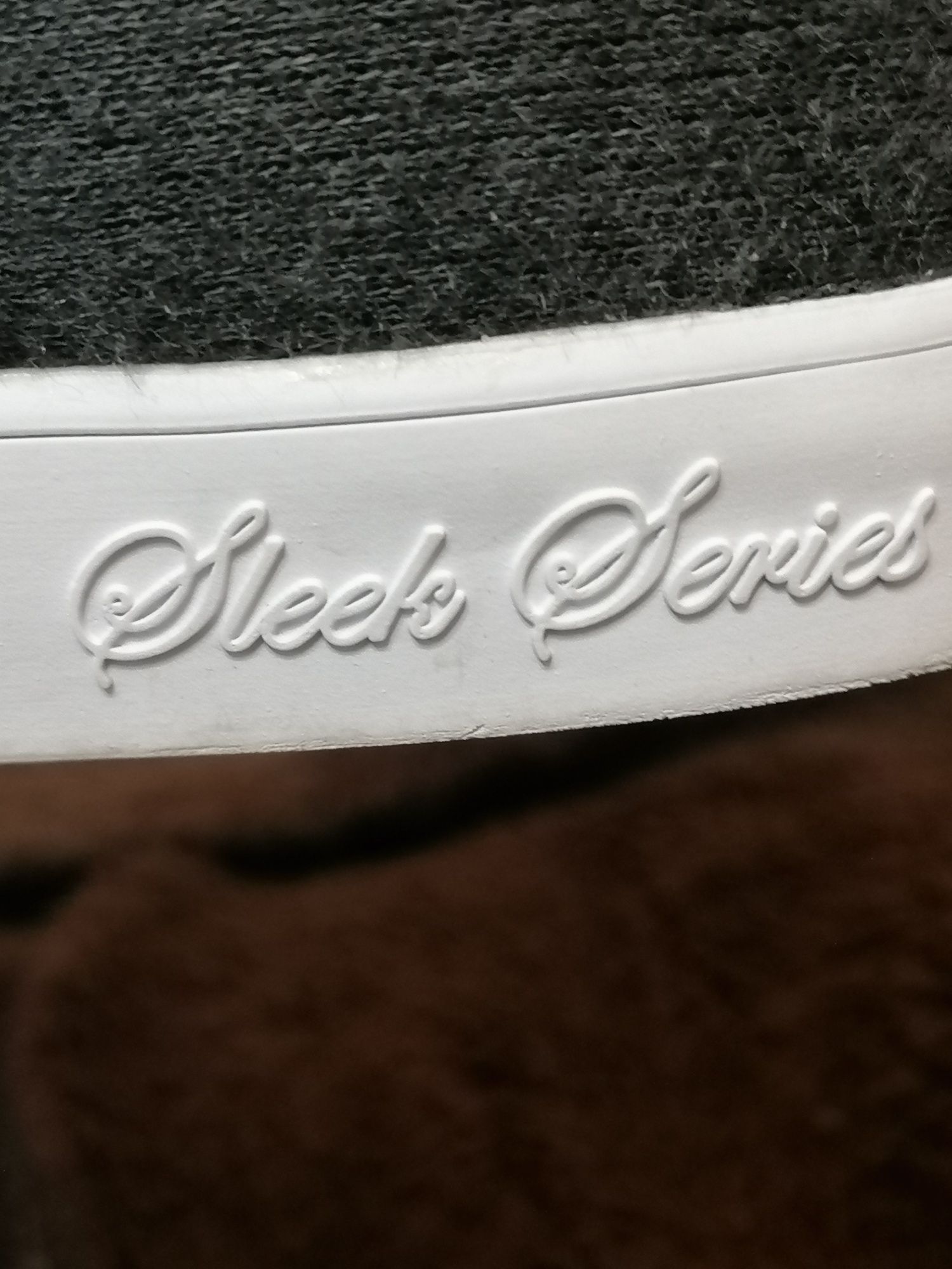Нови Кецове CUBE N40 и Зимни Кецове Adidas SLEEK SERIES N40