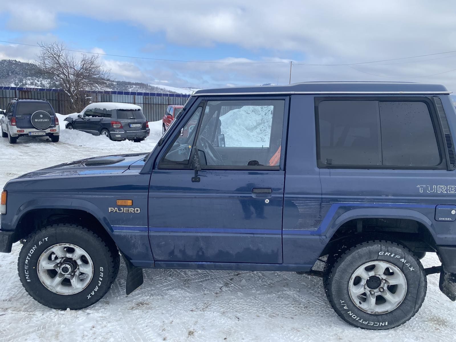Mitsubishi Pajero 1