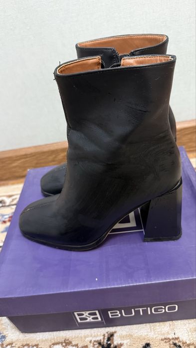 Ботильоны женские, черная кожа