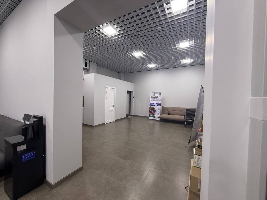 Авиатор | Махтумкули - Продается нежилое помещение вдоль дороги 120м2