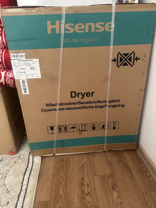 Белая сушильная машина Hisense dryer