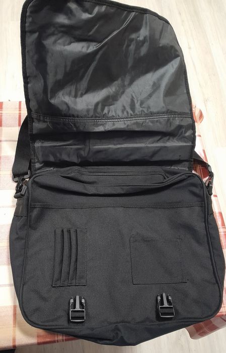 Geanta de umăr  nou