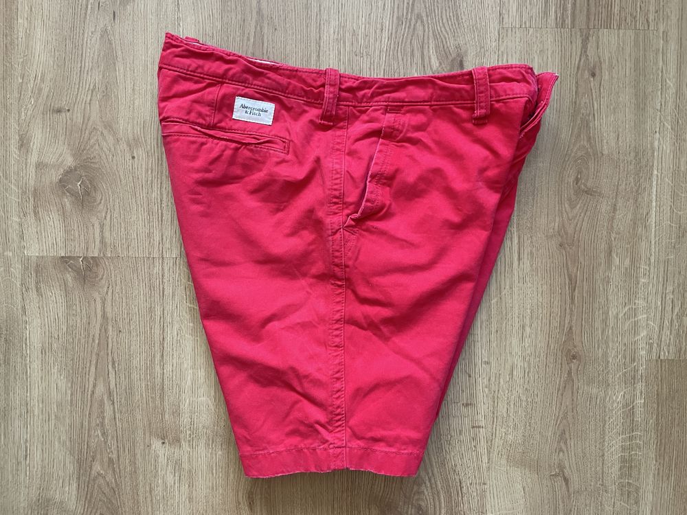 Abercrombie & Fitch Red Chino Shorts W34