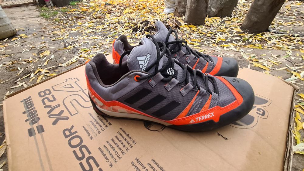 adidas Pantofi de drumeție Terrex