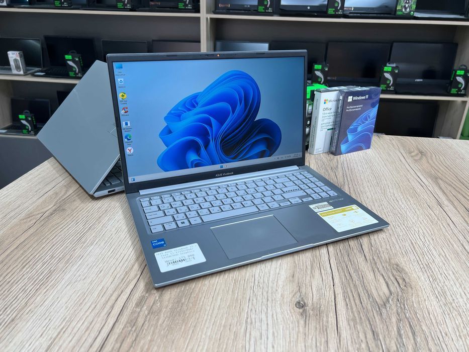 Ноутбук ASUS VivoBook 15 Silver для работы \ Core i3 | 8GB | UHD + SSD
