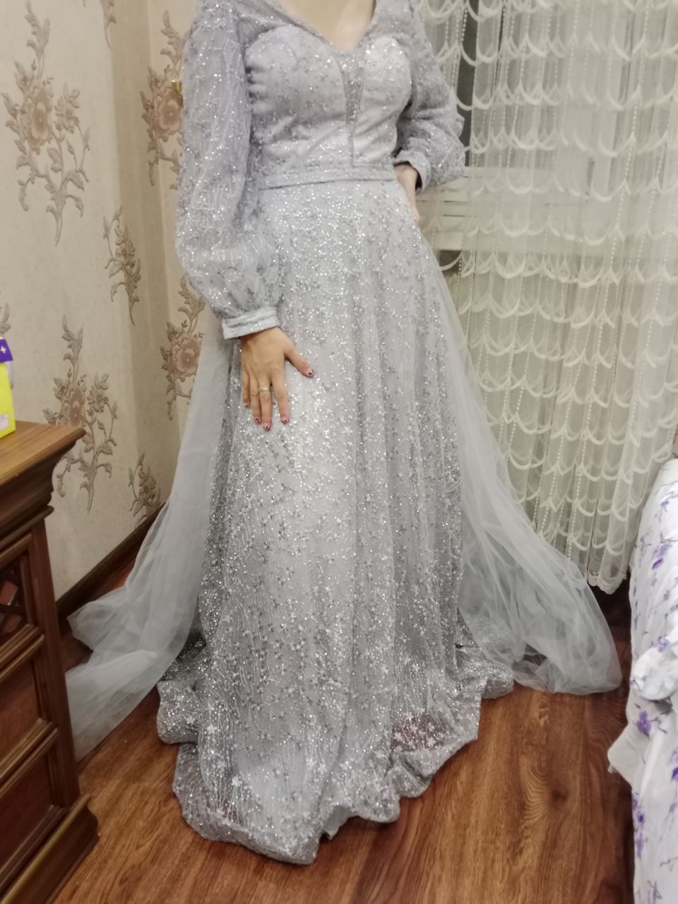 Vecherniy koylaklar va yangi kelinlarimiz uchun koylak