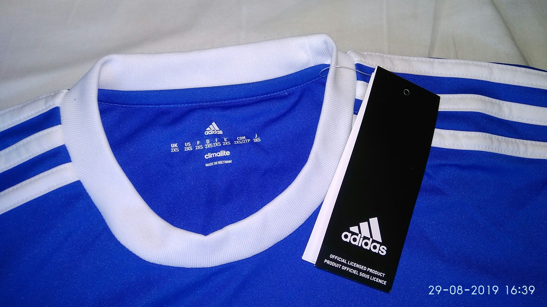 Tricou Adidas nou marimea 2xs