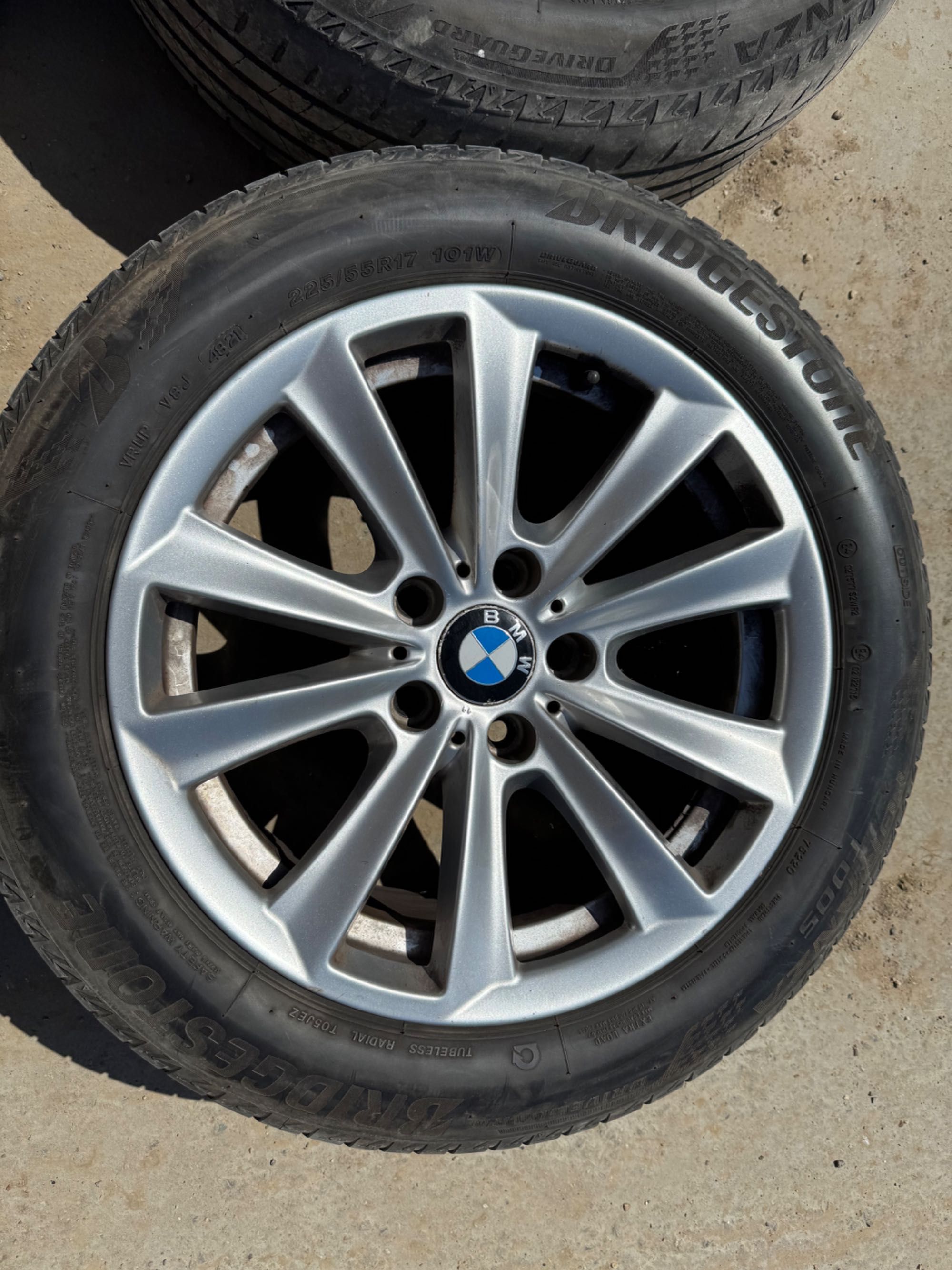Jante Bmw F10 F11 originale 17 R17 anvelope vara