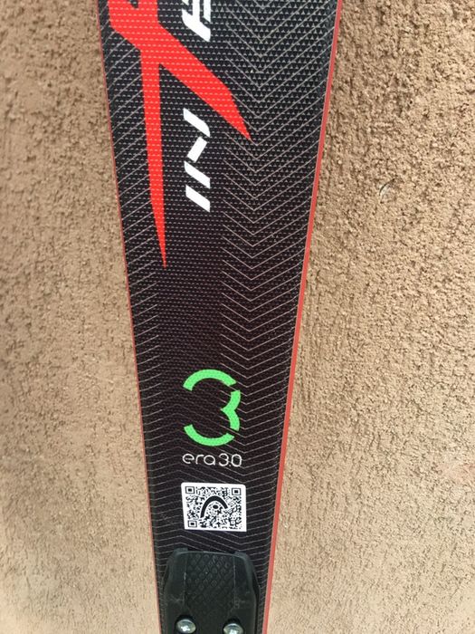 Schiuri head era 3 noi/schimb cu cereale