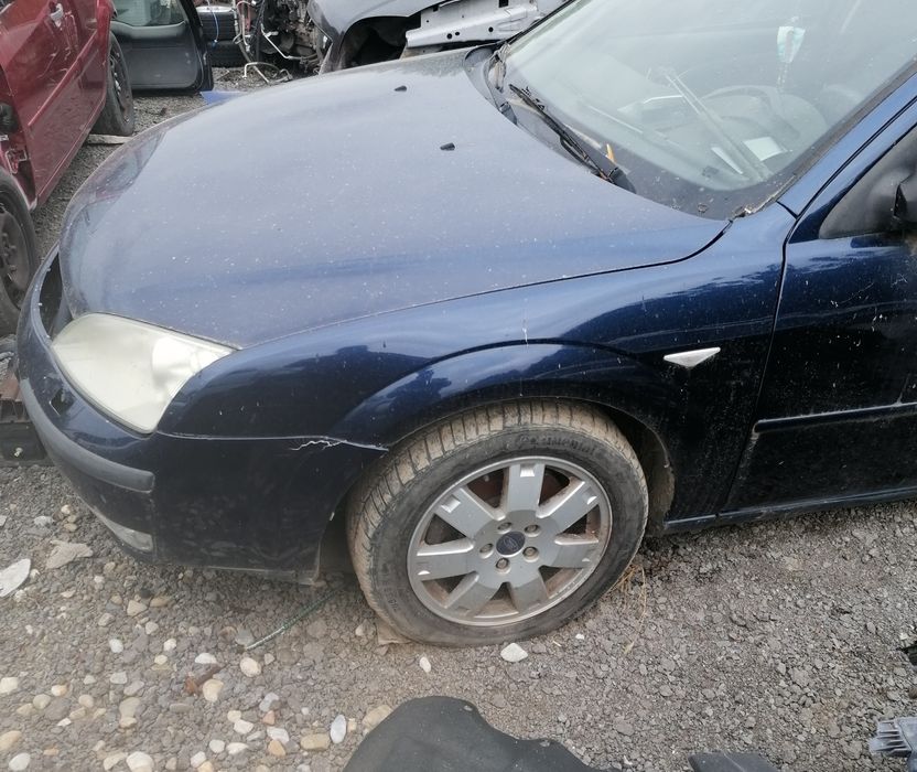 Bara fata capota aripa usa far trager Ford Mondeo