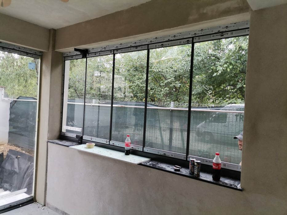 Comercializare și montaj închideri terase balcoane foisoare cu sticlă
