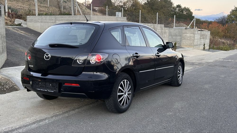 Vand Mazda 3 1.6 benzina