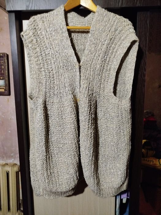 Безрукавка женская