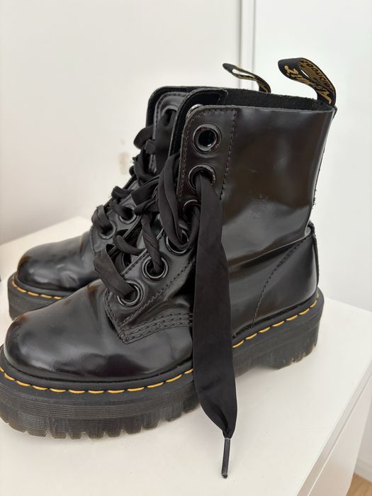 Дамски боти Dr. Martens