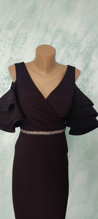 Rochie midi cu volane pe umeri
