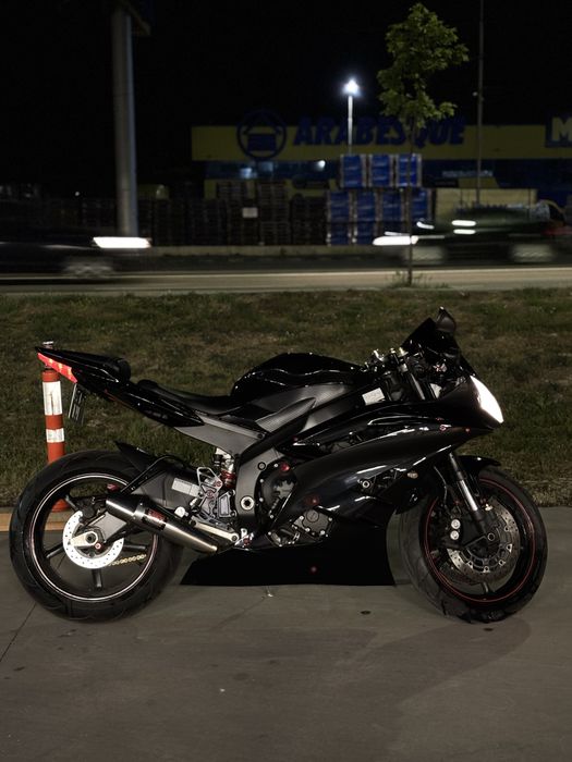 Se vinde Yamaha R6 50th Anniversary