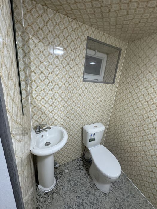 Hovli ijaraga odam quyamiz manzil Registon Mardonqul ko'chasi