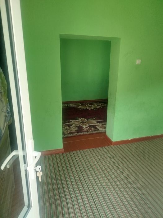 Уй Сотилади Ойбекда