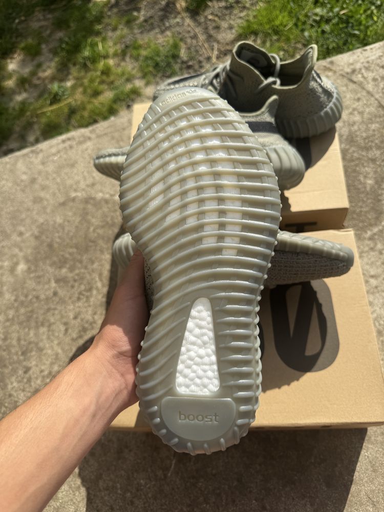 Yeezy 350 v2 Granite marimea 40 2/3