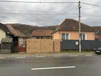 Casa de vanzare valea draganului 70 km de  cluj napoca