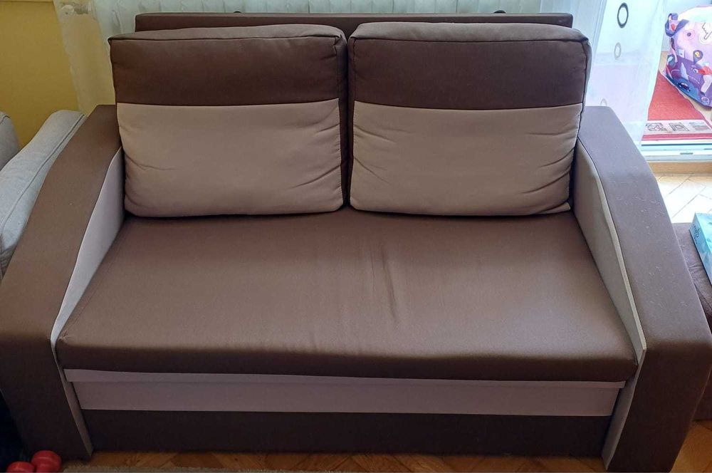 canapea extensibilă