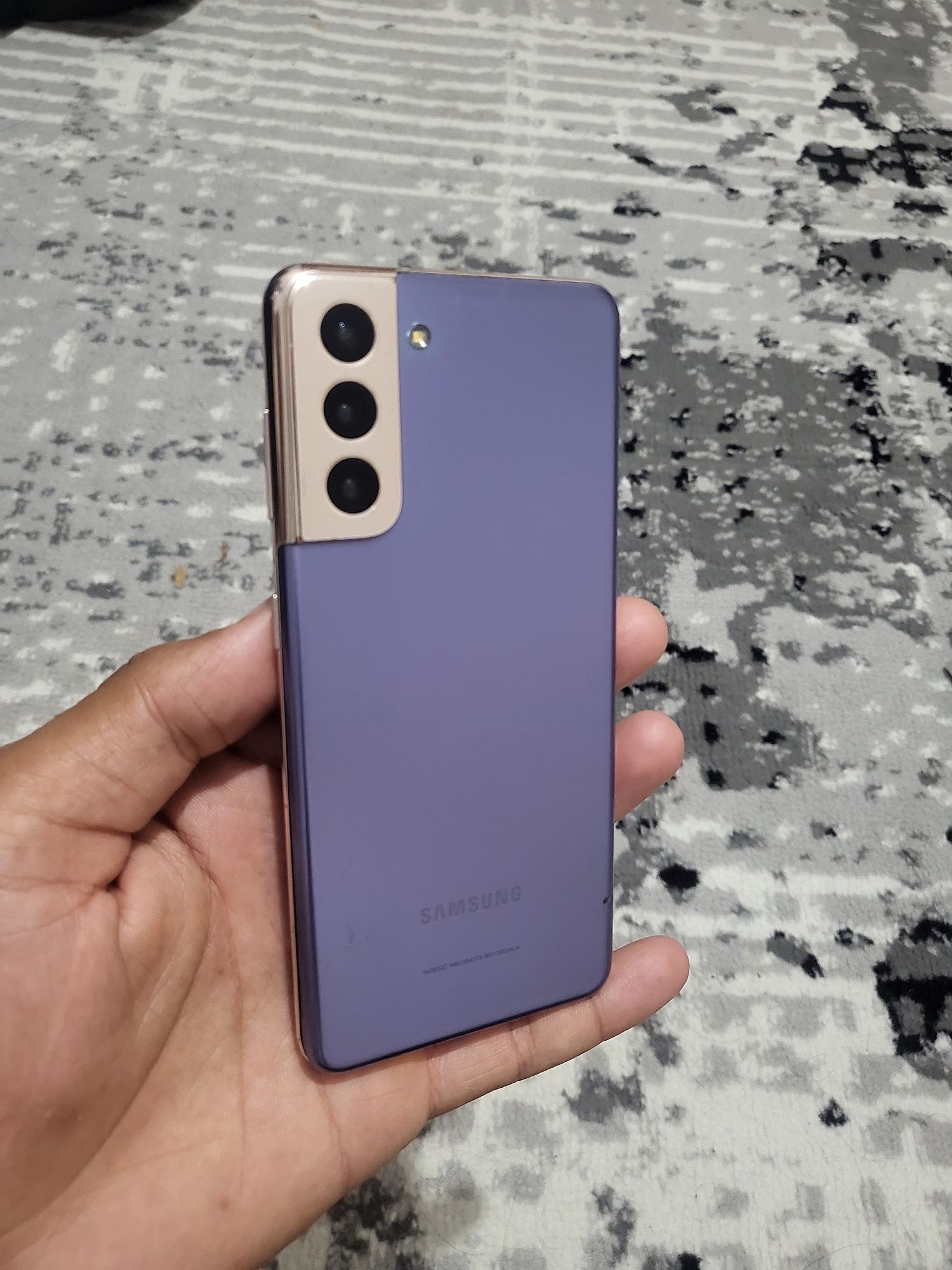 Samsung S21 5G 256Gb usta ko'rmagan