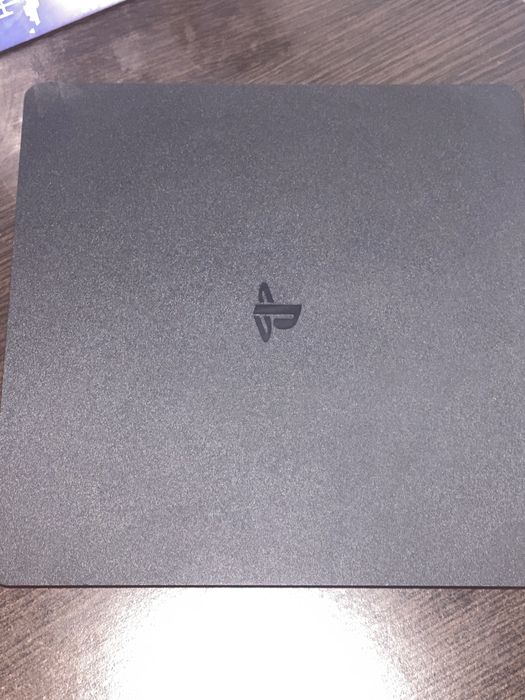 PlayStation 4 1TB