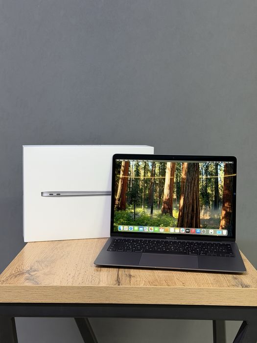 MacBook Air M1 8/256 GB 13’ АКБ 100 % 2 цикл | Mobile Zone