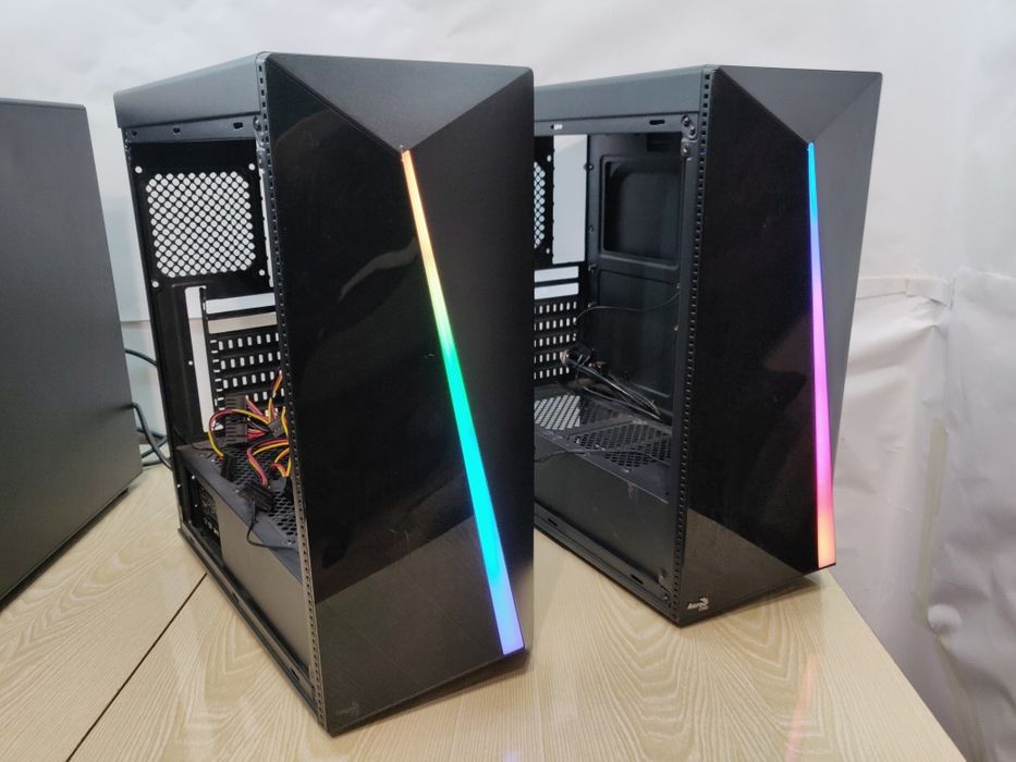 Корпус с RGB подсветкой .