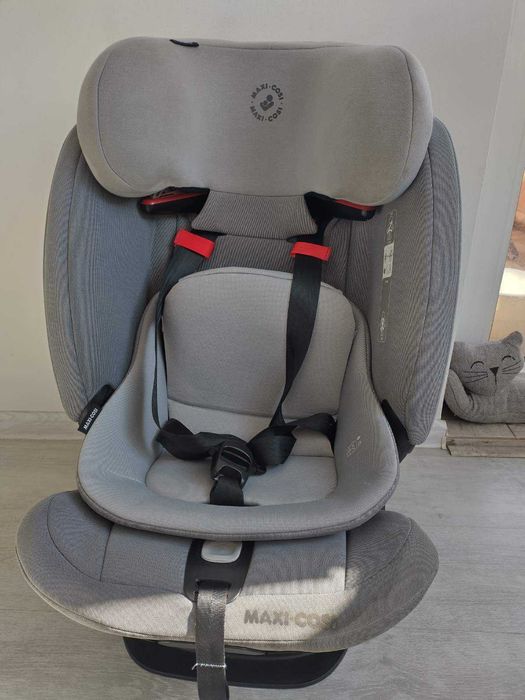 Maxi Cosy Titan Pro детско столче