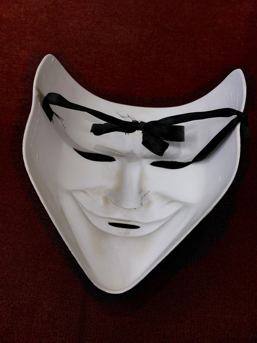 Декаративная маска привезеная с Испании