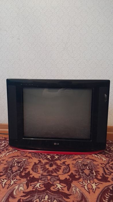 Продам телевизор