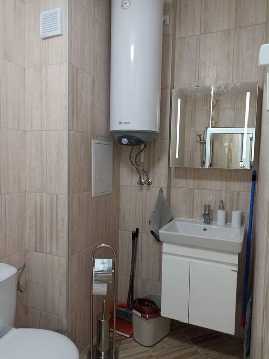 Дава се под наем Двустаен апартамент в Бургас, Изгрев - 60 кв.м за 510 € - Снимка #5