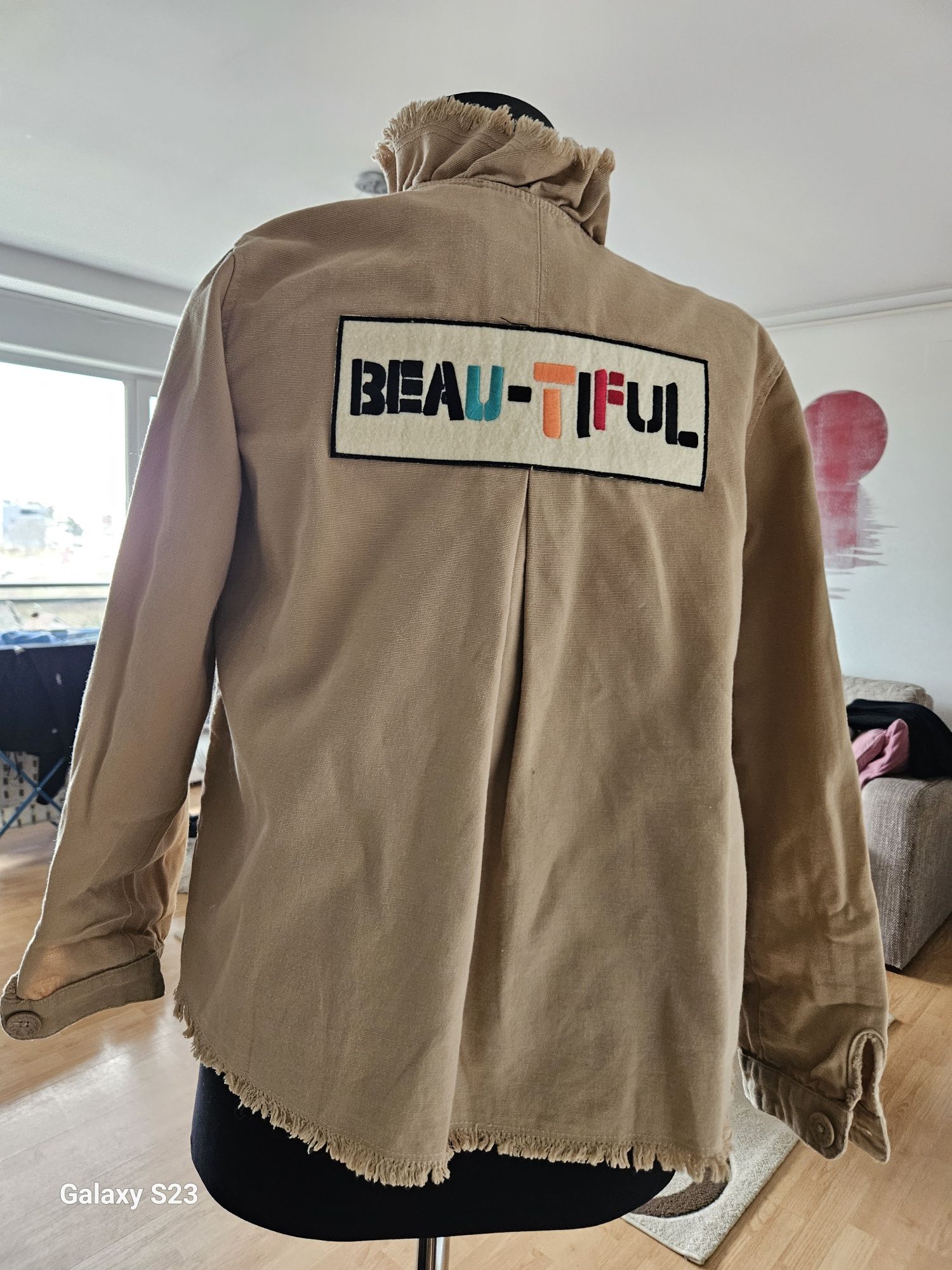 Gecute Zara 9-12 ani .50 lei