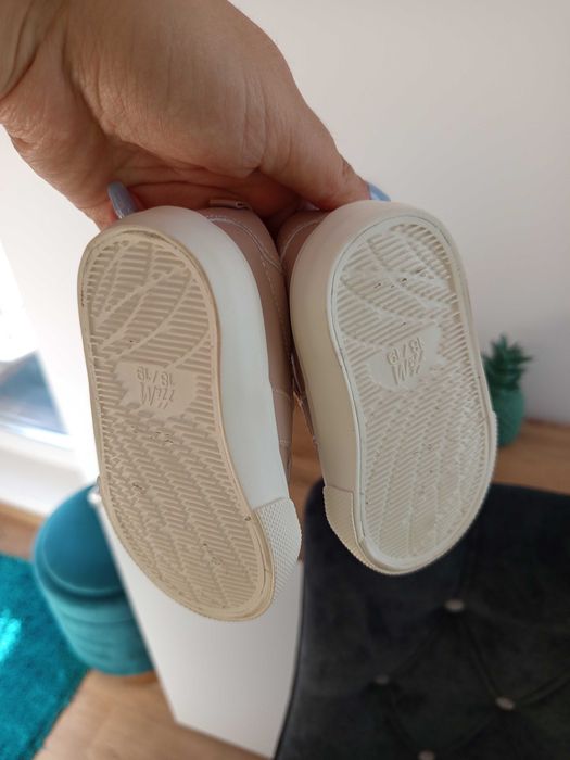 Детски обувки HM