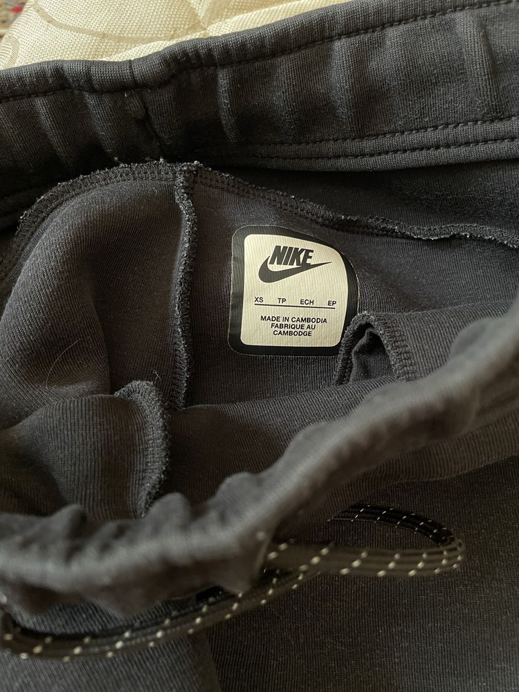 Nike tech оригинал (найк тек анцунг) -зимен