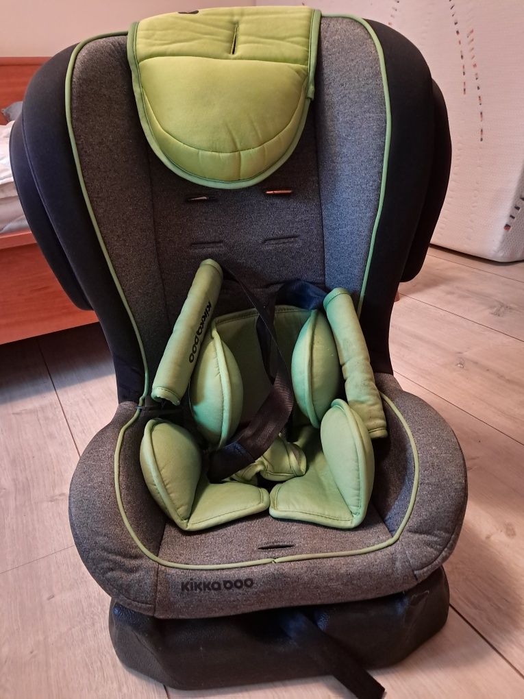 KiKKA BOO Стол за кола 0-18кг. sport green