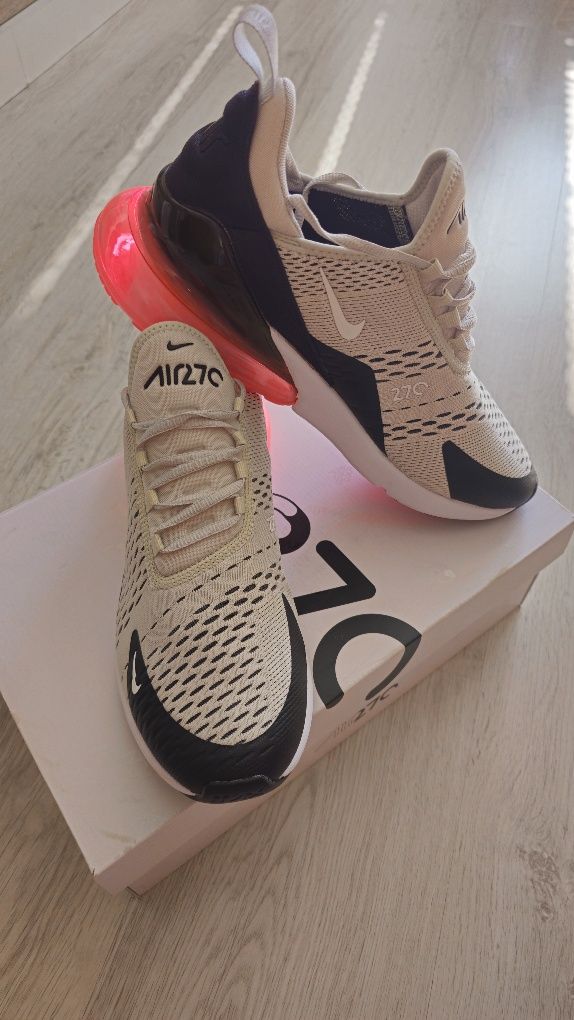Air Max 270 10.5