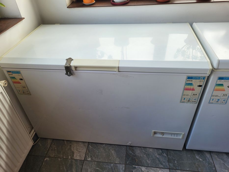 Lazî frigorifice de vânzare