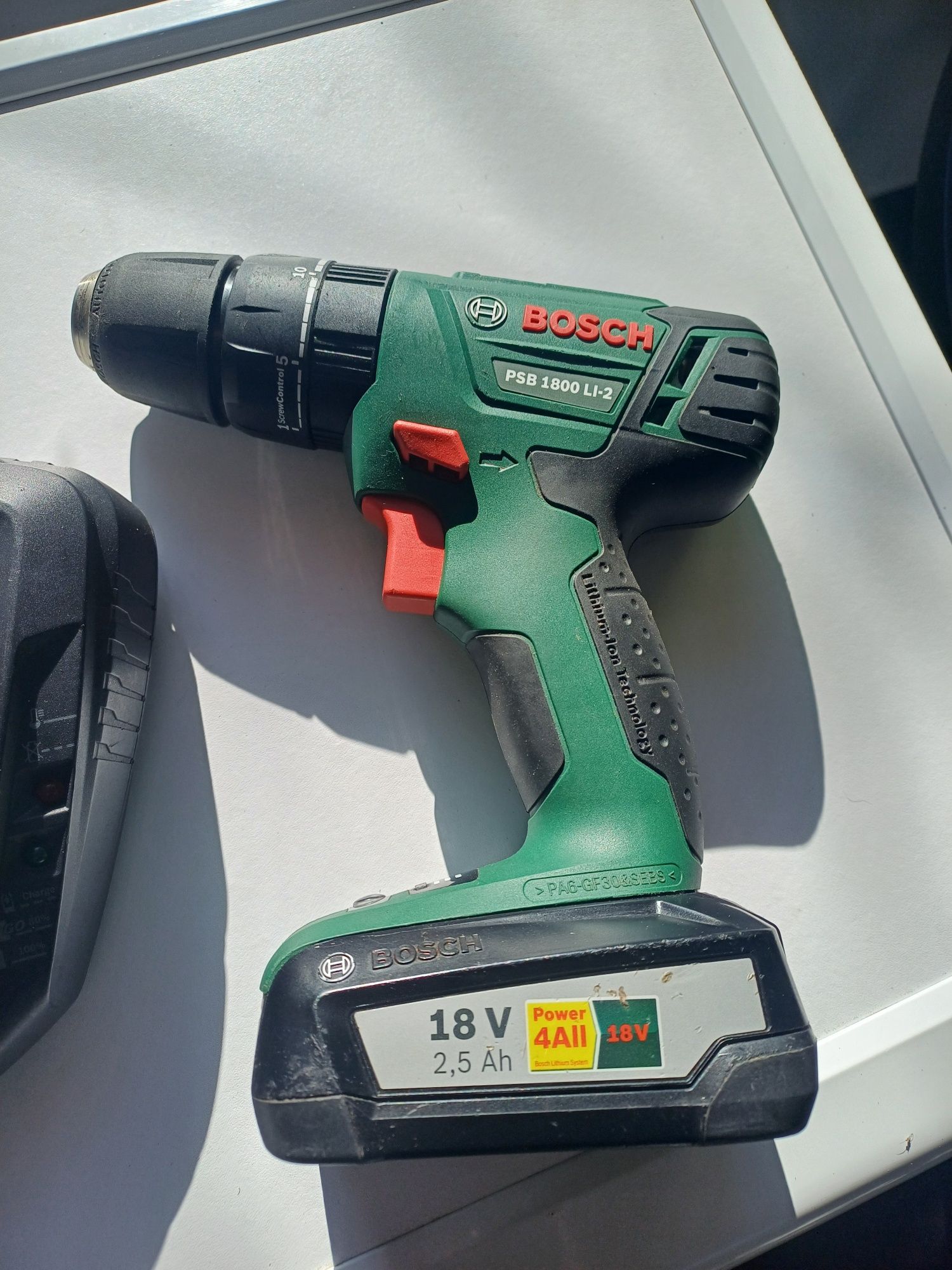 Filetanta BOSCH  18 V  LI 2  impecabila