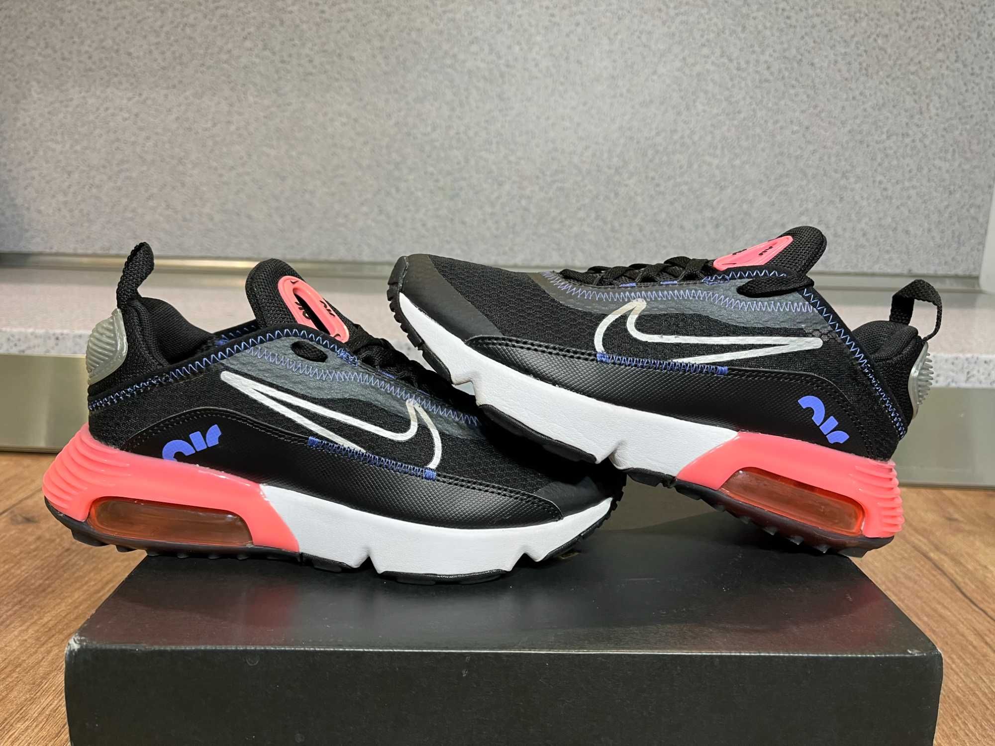 ОРИГИНАЛНИ *** Nike Air Max 2090  Black/Metallic Silver Sunset Pulse