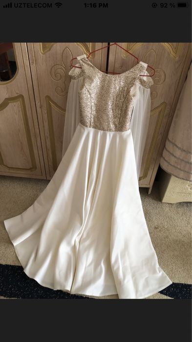 Вечернее платье, в отличном состоянии