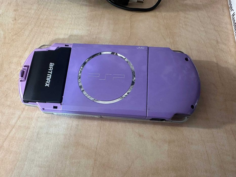 Consola portabila Sony PSP 2004 mov