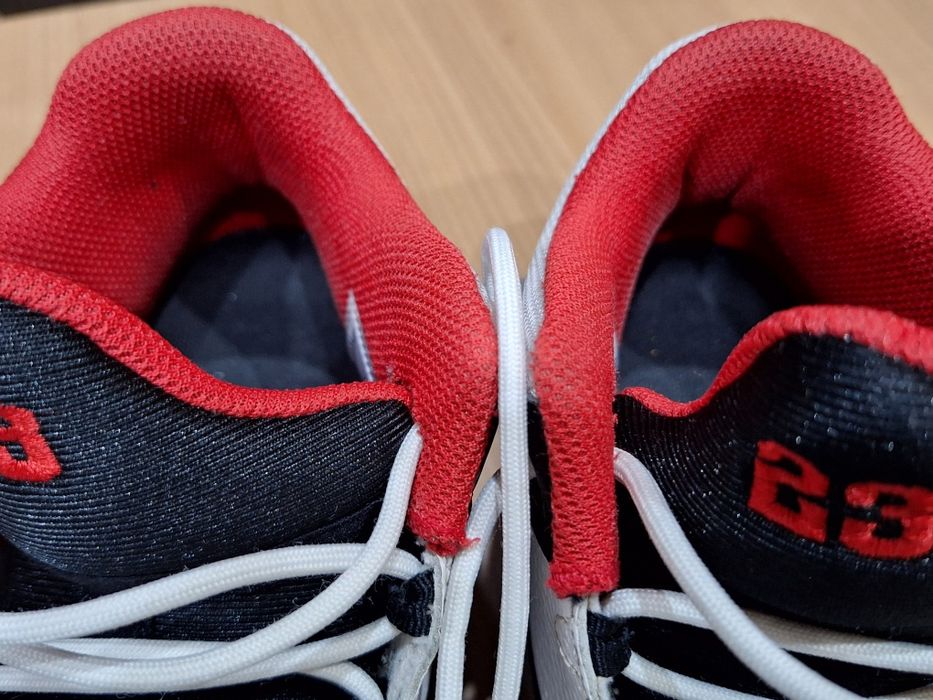 Jordan Max Aura 3 mar. 40